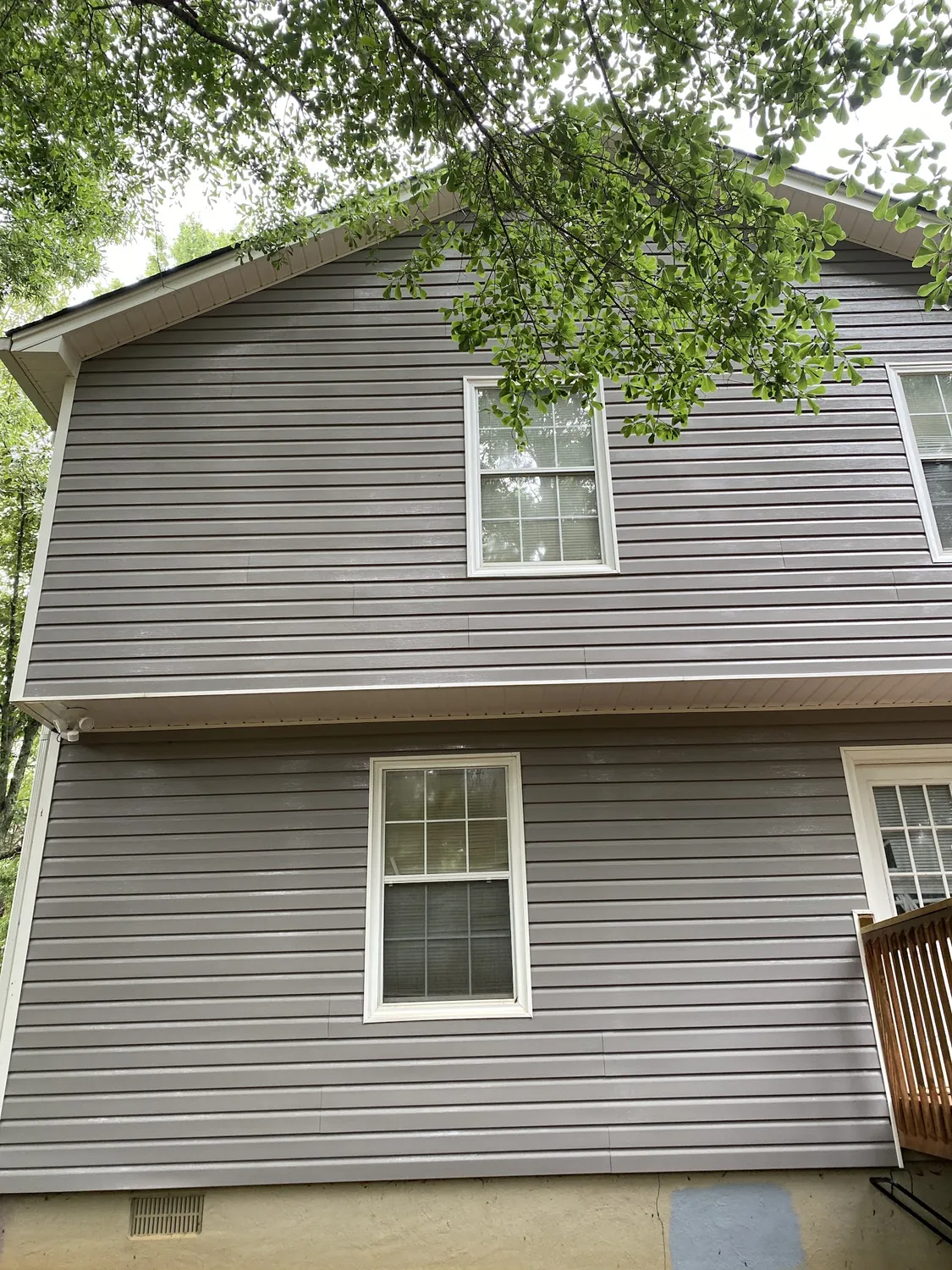 Gutter line after cleaning